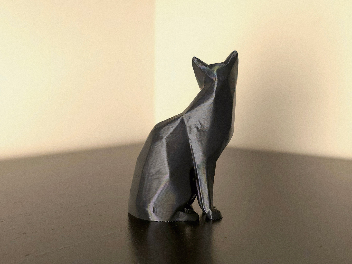 Cat with curled tail